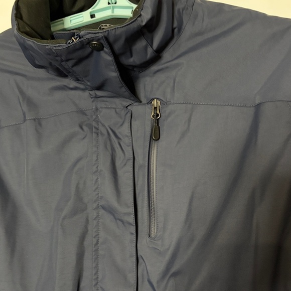 LL Bean waterproof ski coat, 3X - Picture 8 of 14